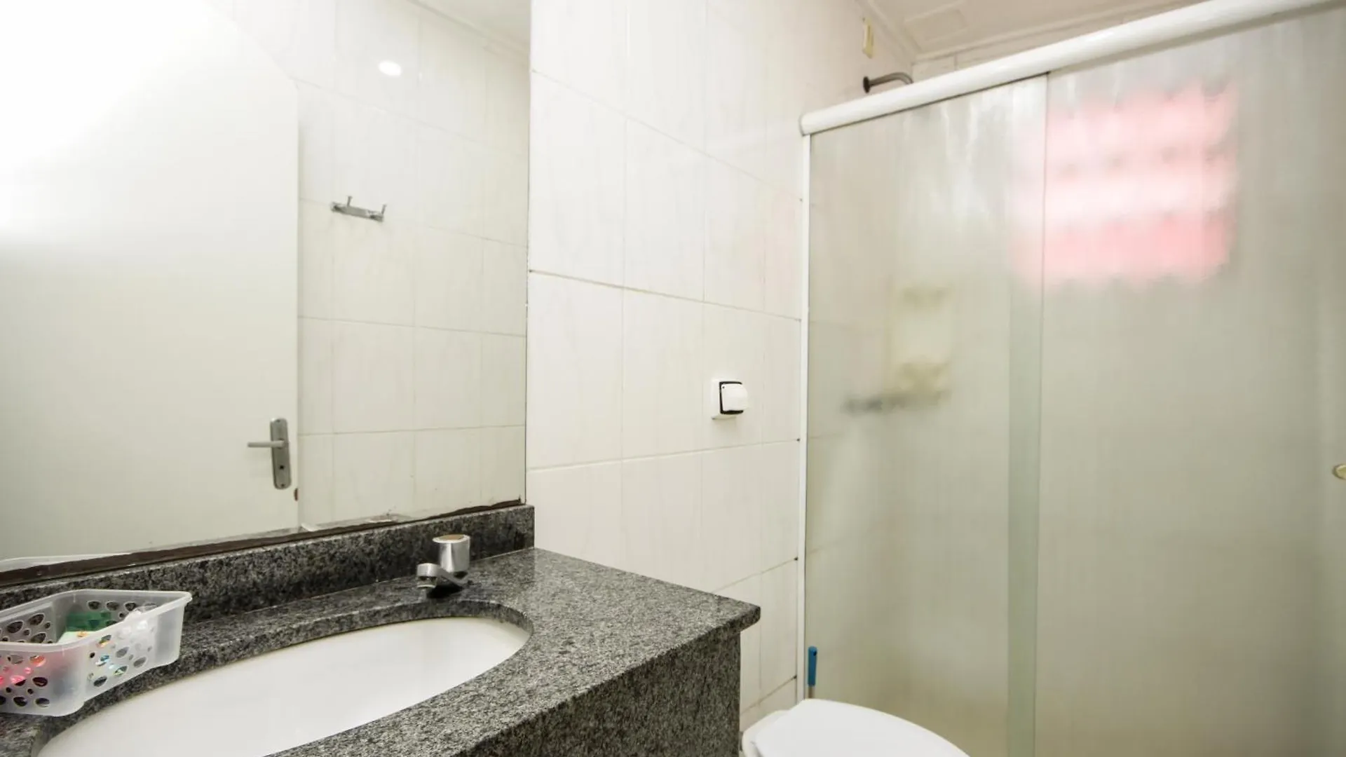 Mirage Motel Guarulhos 2*,